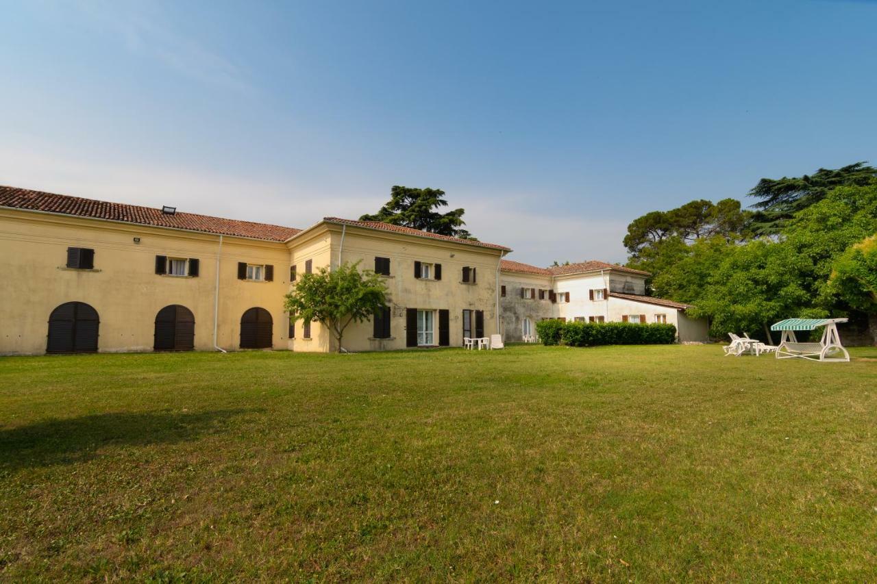 Residence Le Barchesse Casavagra Exterior photo